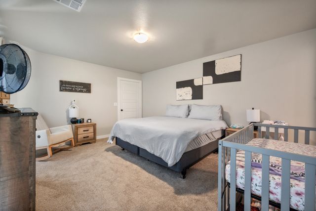 2921 Abbeville Avenue, Wolfforth, TX 79382