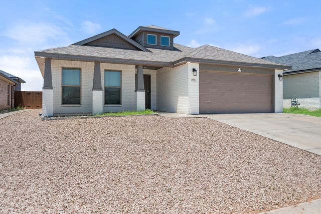 2921 Abbeville Avenue, Wolfforth, TX 79382