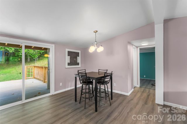 771 Hoppy Tom Hollow Road, Marion, NC 28752