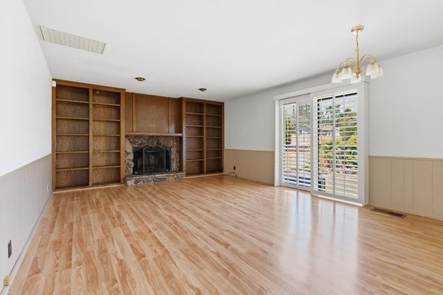 9201 Rock Oak Ln, Fair Oaks, CA 95628