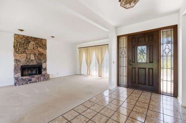 9201 Rock Oak Ln, Fair Oaks, CA 95628