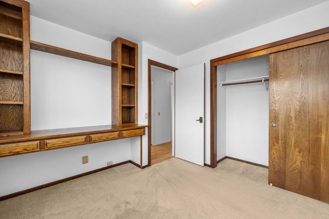 9201 Rock Oak Ln, Fair Oaks, CA 95628