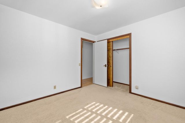 9201 Rock Oak Ln, Fair Oaks, CA 95628