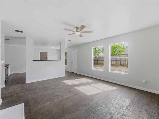 12134 Shine Avenue, Rhome, TX 76078