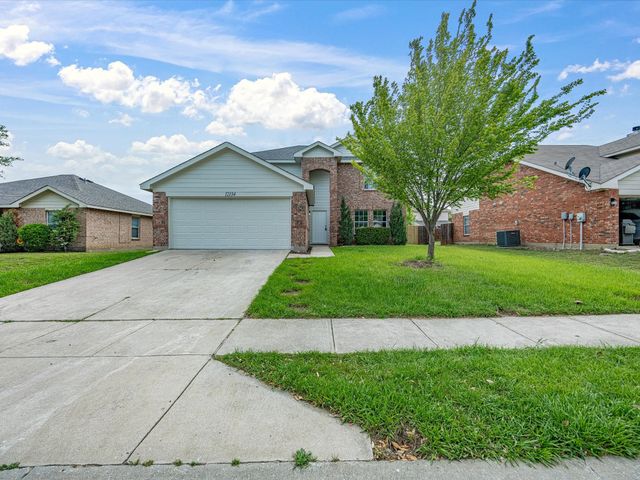 12134 Shine Avenue, Rhome, TX 76078