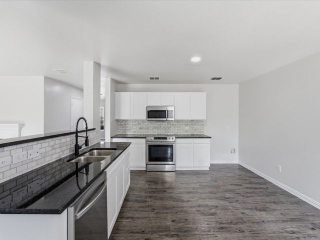 12134 Shine Avenue, Rhome, TX 76078