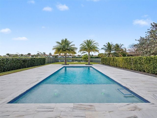 1282 SW 113th Way, Pembroke Pines, FL 33025