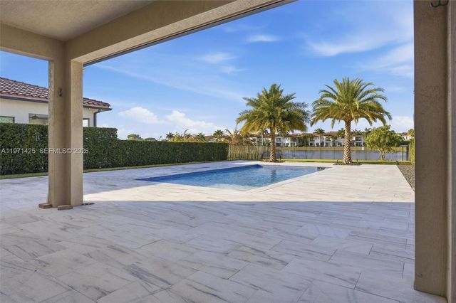 1282 SW 113th Way, Pembroke Pines, FL 33025