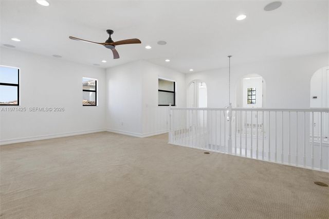 1282 SW 113th Way, Pembroke Pines, FL 33025