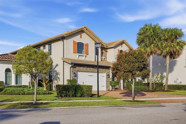 1282 SW 113th Way, Pembroke Pines, FL 33025