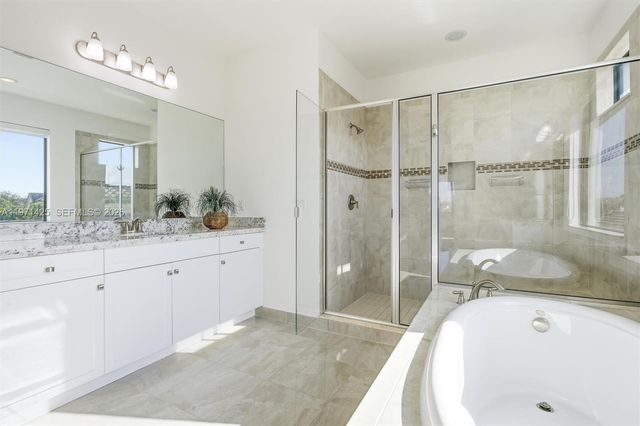 1282 SW 113th Way, Pembroke Pines, FL 33025