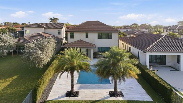 1282 SW 113th Way, Pembroke Pines, FL 33025