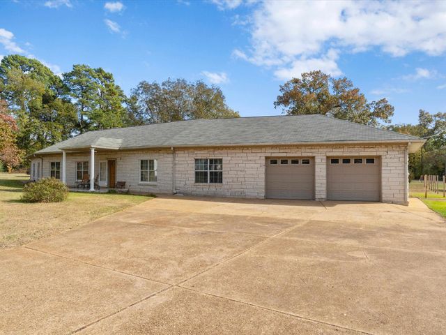1103 Webb Street, Daingerfield, TX 75638