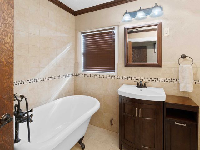 1103 Webb Street, Daingerfield, TX 75638