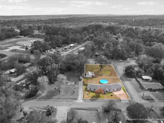 1103 Webb Street, Daingerfield, TX 75638