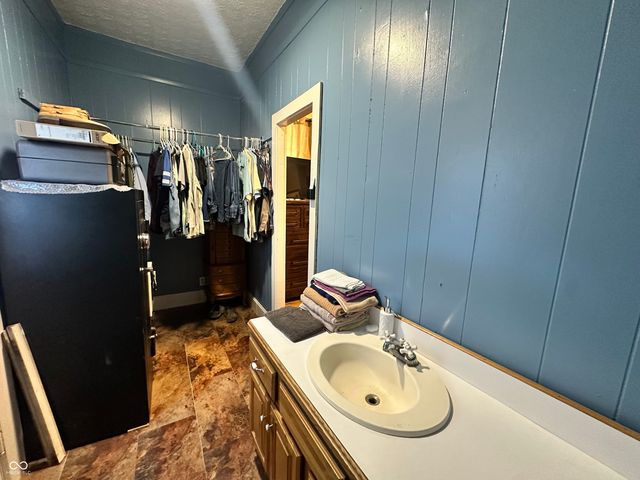 714 W Washington Street, Shelbyville, IN 46176