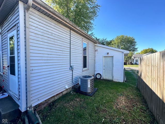 714 W Washington Street, Shelbyville, IN 46176