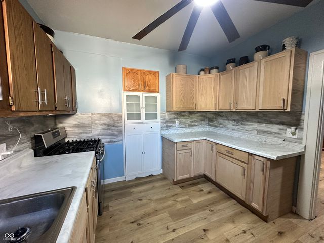 714 W Washington Street, Shelbyville, IN 46176