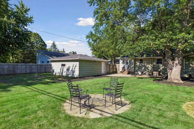 16366 Florida Way W, Lakeville, MN 55068