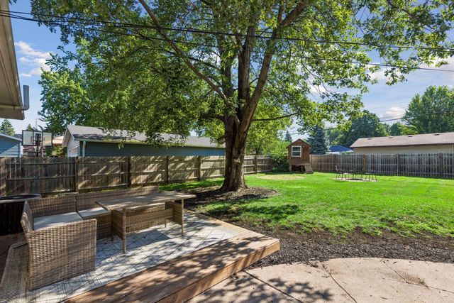 16366 Florida Way W, Lakeville, MN 55068