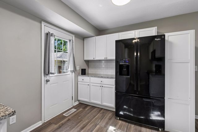 16366 Florida Way W, Lakeville, MN 55068