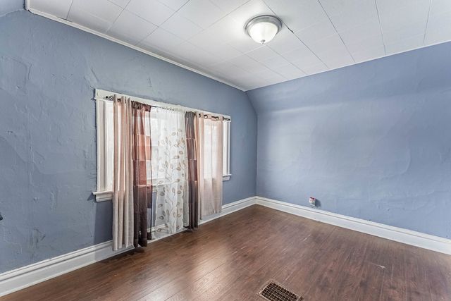 6933 S Michigan Avenue, Chicago, IL 60637