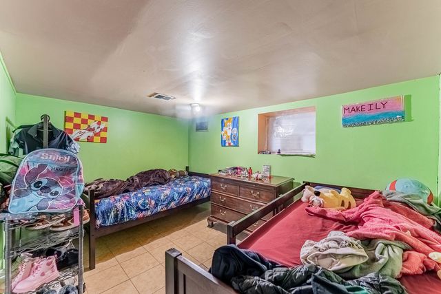 6933 S Michigan Avenue, Chicago, IL 60637