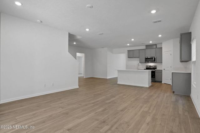 14394 CREEKBLUFF Way, Jacksonville, FL 32234