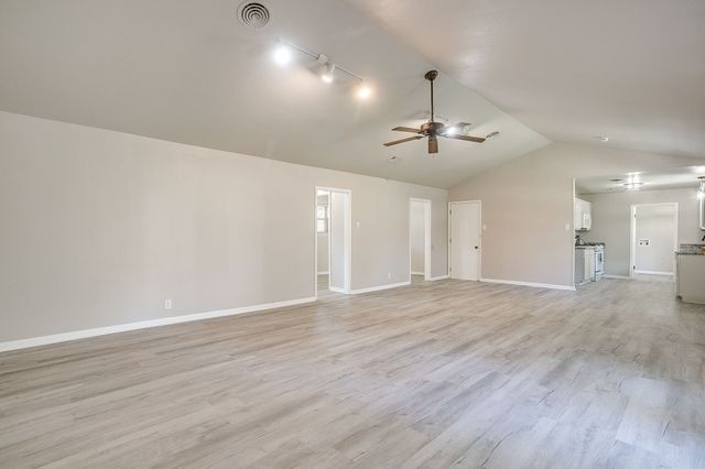 4716 Mackey Drive, North Richland Hills, TX 76180