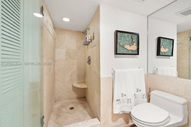 2575 S Bayshore Dr 11B, Miami, FL 33133