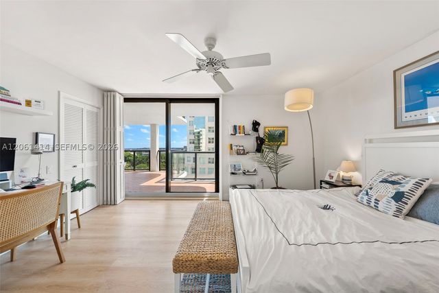 2575 S Bayshore Dr 11B, Miami, FL 33133