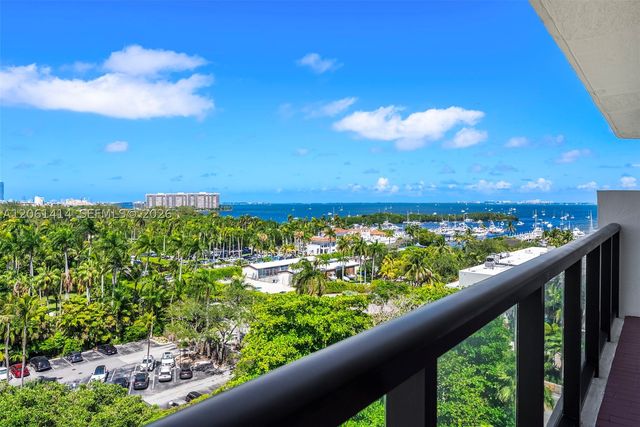 2575 S Bayshore Dr 11B, Miami, FL 33133
