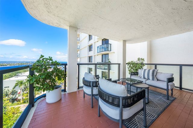2575 S Bayshore Dr 11B, Miami, FL 33133