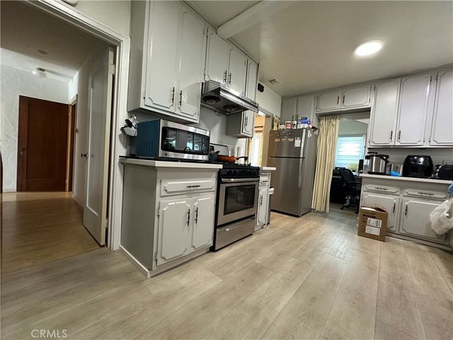 922 N Jackson, Glendale, CA 91207