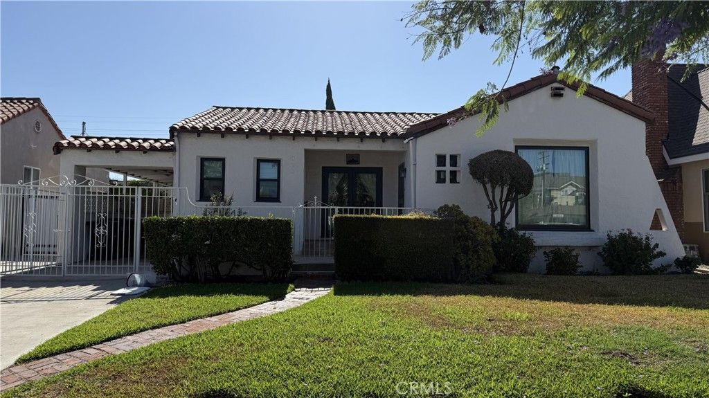Image 1 of property listing at 922 N Jackson, Glendale, CA 91207