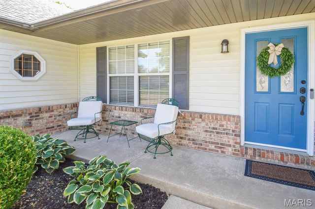 528 Homestead Avenue, Swansea, IL 62226