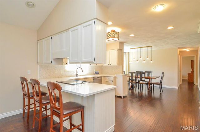 528 Homestead Avenue, Swansea, IL 62226