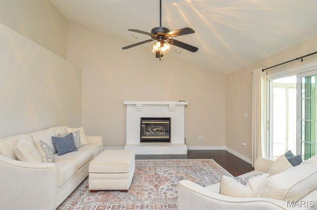 528 Homestead Avenue, Swansea, IL 62226