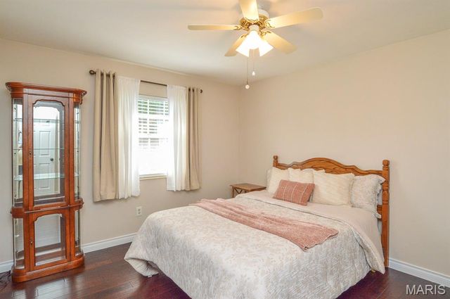 528 Homestead Avenue, Swansea, IL 62226