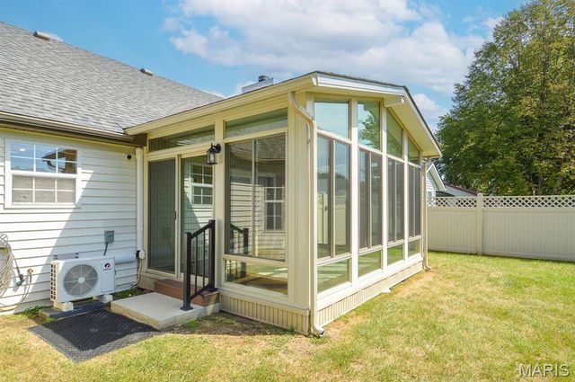 528 Homestead Avenue, Swansea, IL 62226