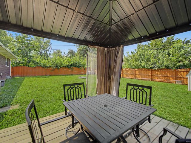 7608 Adams Avenue, Evansville, IN 47715