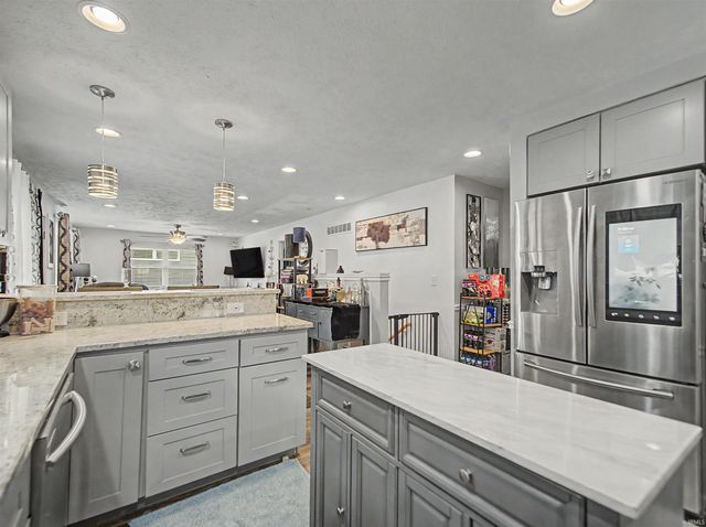 7608 Adams Avenue, Evansville, IN 47715