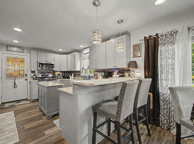 7608 Adams Avenue, Evansville, IN 47715