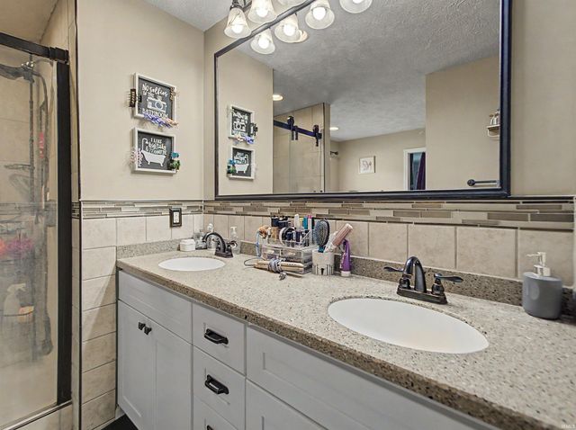 7608 Adams Avenue, Evansville, IN 47715