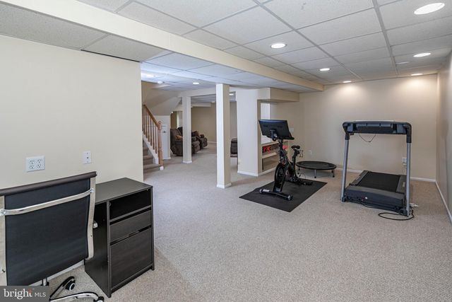 13 SETTER PL, Kendall Park, NJ 08824