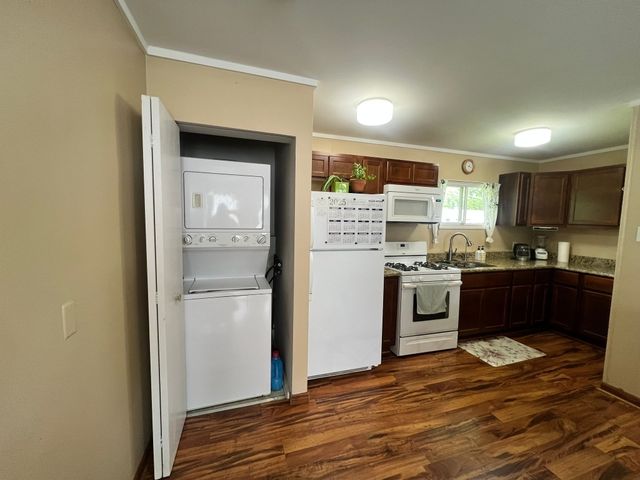 1313 Loral Avenue, Joliet, IL 60435
