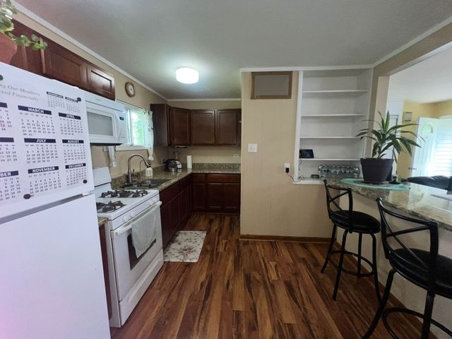 1313 Loral Avenue, Joliet, IL 60435