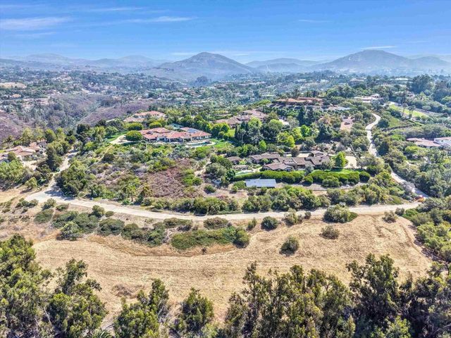 Colina Fuerte, Rancho Santa Fe, CA 92067