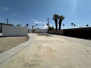 32060 Oakland, Thousand Palms, CA 92276