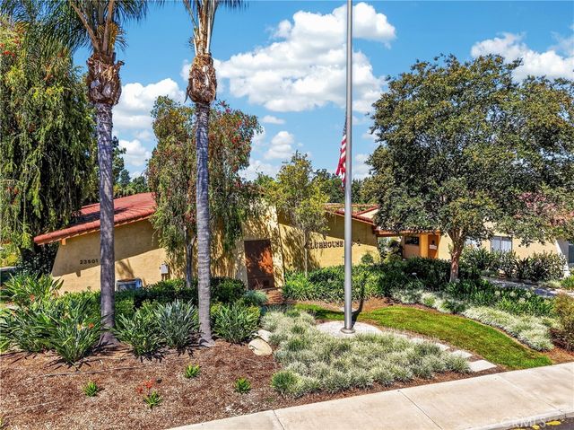 2232 Via Puerta A, Laguna Woods, CA 92637